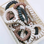 将图片加载到图库查看器，Bear Tag Hair Teletie Pack 和帆布大发夹套装
