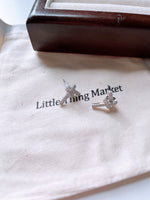 Load image into Gallery viewer, Zircon Tie Silver Ear Studs/ Pair
