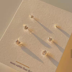 Naked Zircon Love Ear Studs/ Pair