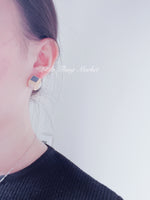 Load image into Gallery viewer, Rubik&#39;s cube Earring/ Pair
