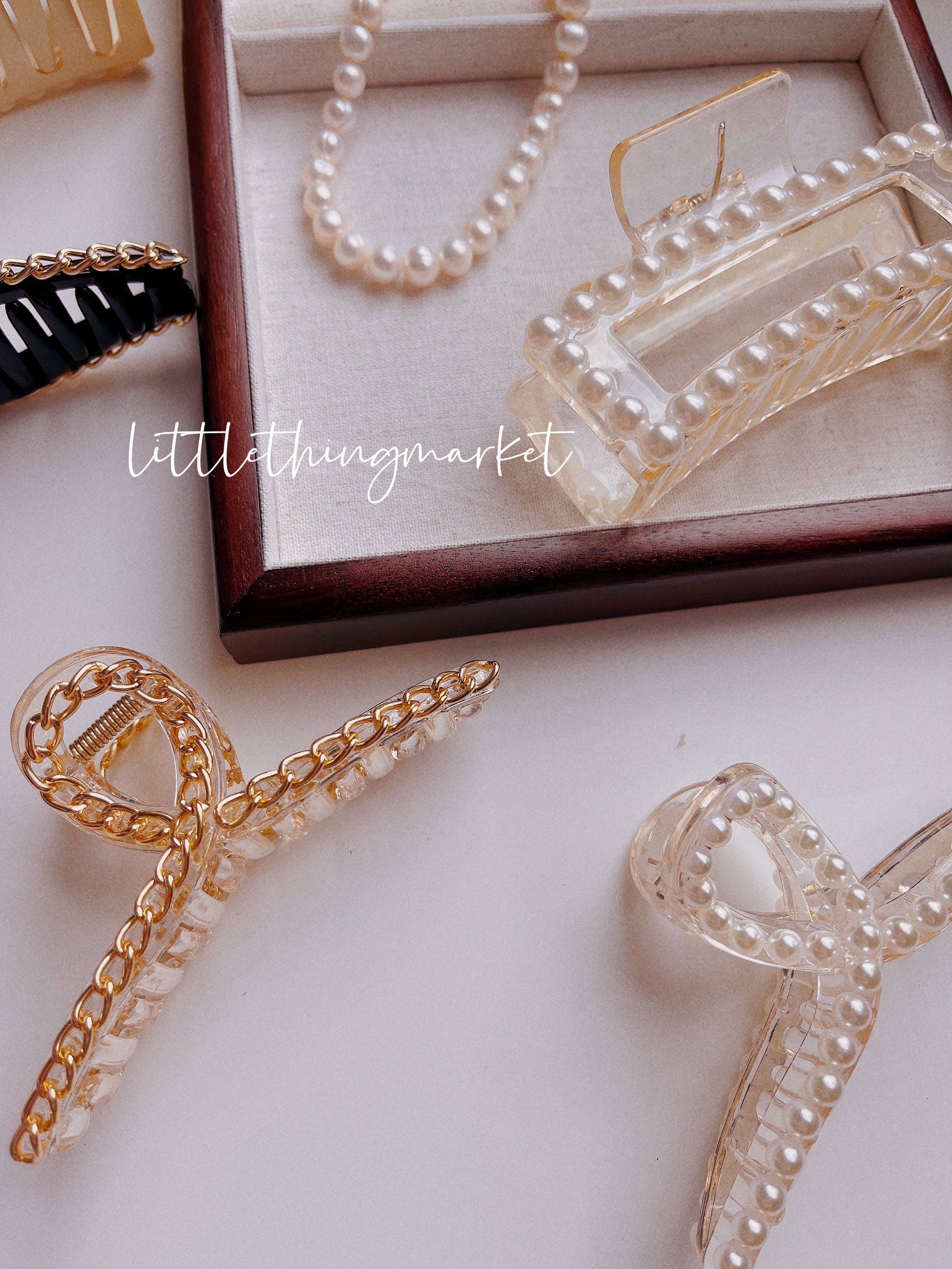 Multi Style Gold Chain & Pearl Hair Claws