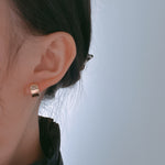 Load image into Gallery viewer, Love Zircon Little Earring/ Pair
