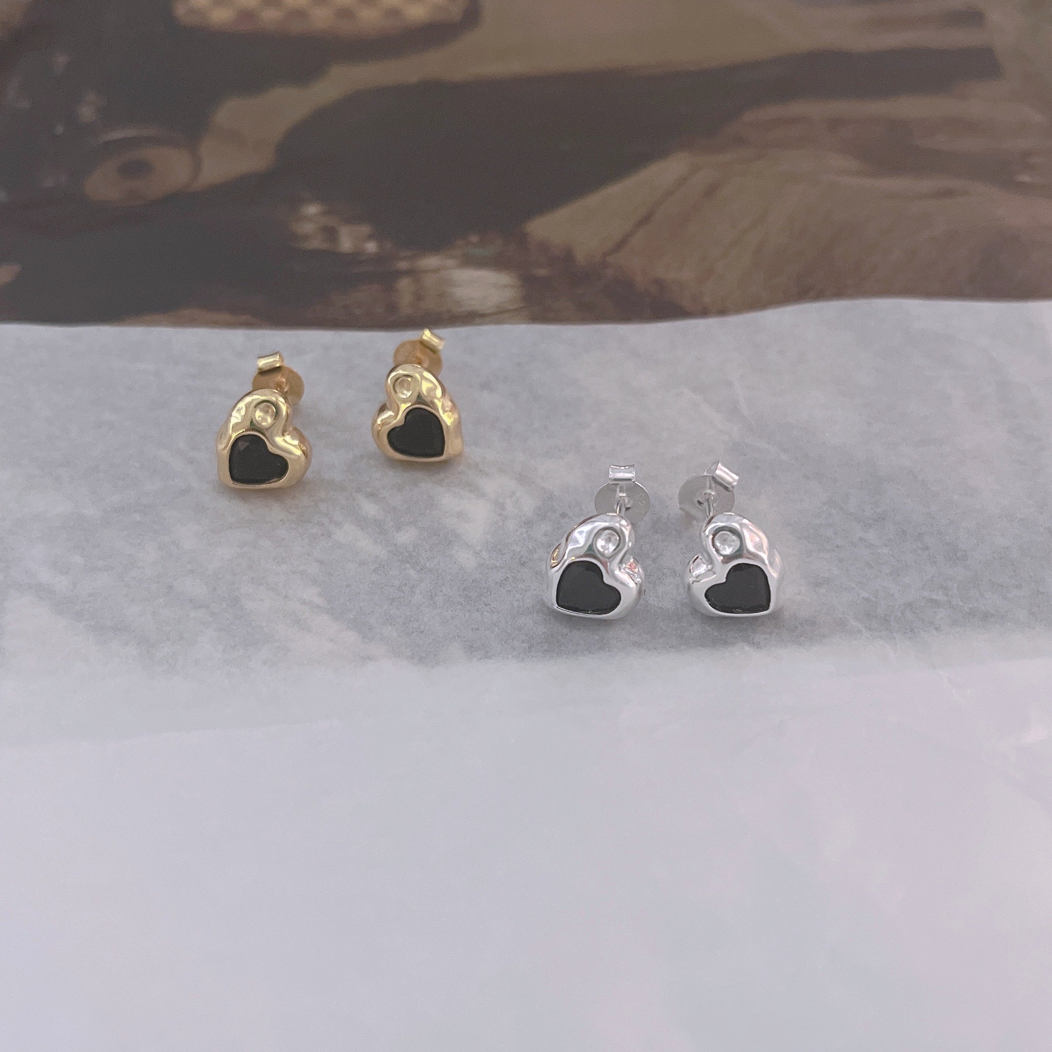 Black Heart S925 Ear Studs/ Pair