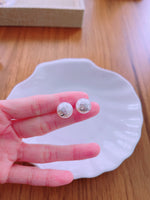 Load image into Gallery viewer, Pearl CE Ear Studs/ Pair
