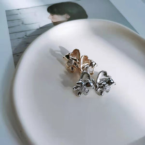 Korea Bear Zircon Metal Ear studs/ Pair